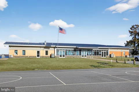 $499,000 | 921 Annapolis Avenue, Edgewater, MD 21037