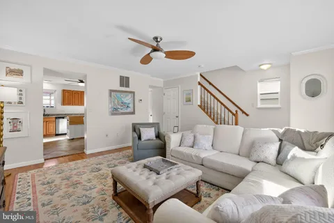 $499,000 | 921 Annapolis Avenue, Edgewater, MD 21037