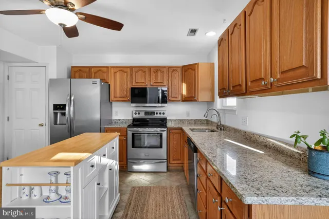 $499,000 | 921 Annapolis Avenue, Edgewater, MD 21037