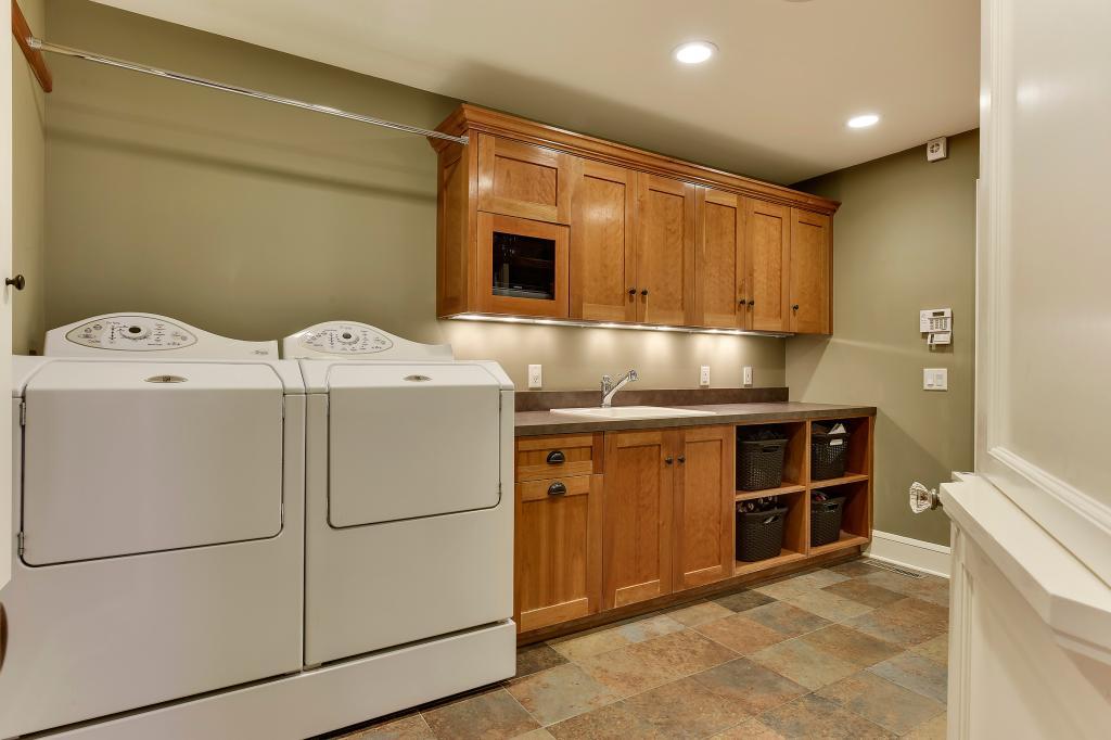 790 Pleasantview Road Chanhassen, MN 55317 - Photo 15 of 43