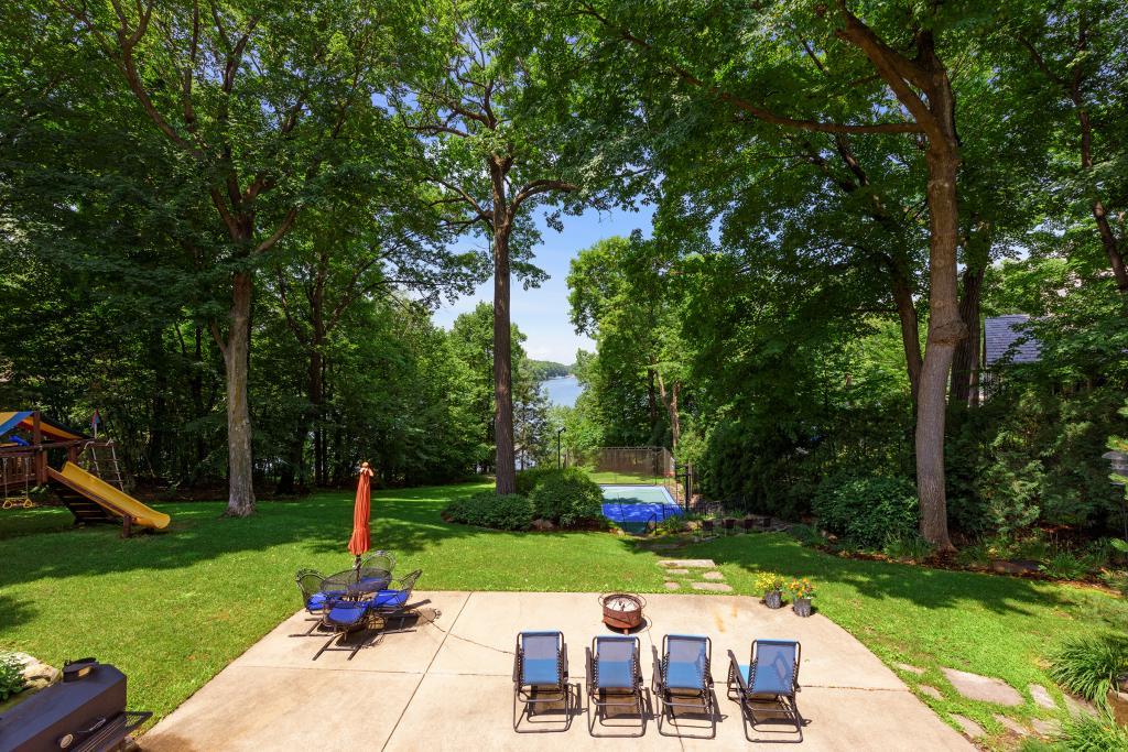 790 Pleasantview Road Chanhassen, MN 55317 - Photo 36 of 43