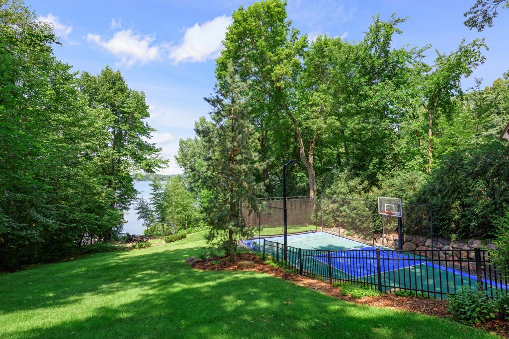 790 Pleasantview Road Chanhassen, MN 55317 - Photo 38 of 43