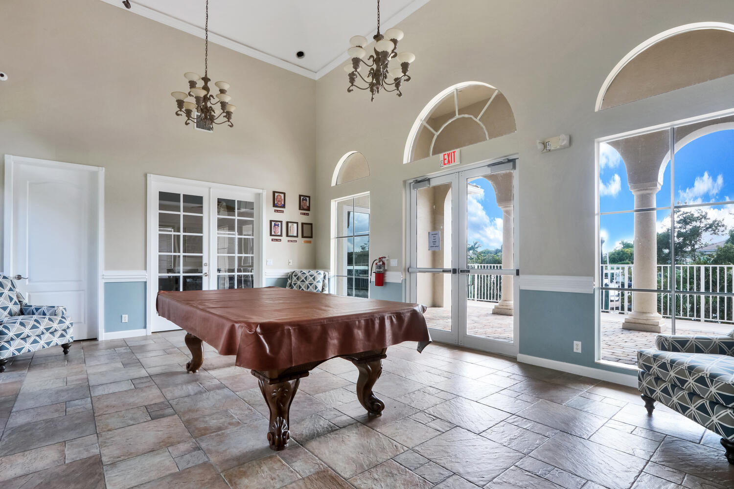 585 Southwest Yacht Basin Way Stuart, FL 34997 - Photo 30 of 31 a dining room with furniture and window