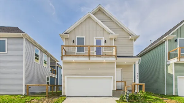 $349,900 | 9605 Valencia Drive, Houston, TX 77075