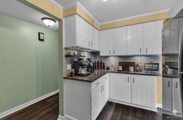 1420 Maple Road, Unit 6 Amherst, NY 14221 - Photo 13 of 49 Kitchen virtually staged