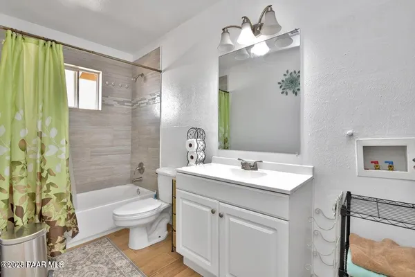 $299,900 | 315 Graham Way, Dewey-Humboldt, AZ 86327