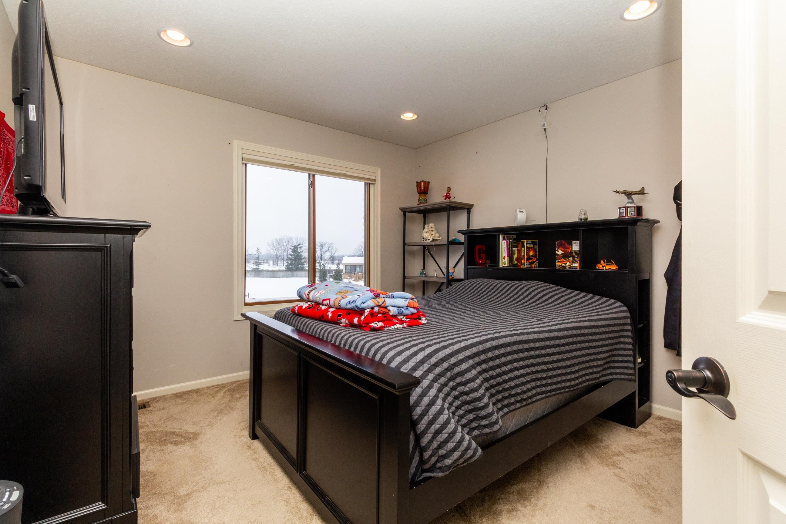 1400 Kings Pointe Road Grand Blanc, MI 48439 - Photo 41 of 54
