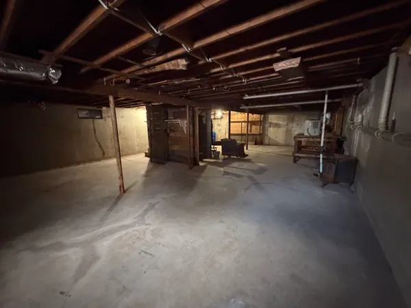 $359,900 | 982 Ten Rod Road, Farmington, NH 03835