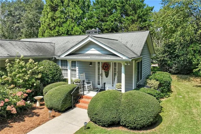 $679,000 | 153 Dunlap Landing Road, Gainesville, GA 30506