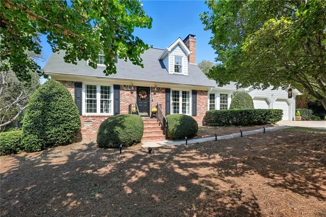 $679,000 | 153 Dunlap Landing Road, Gainesville, GA 30506