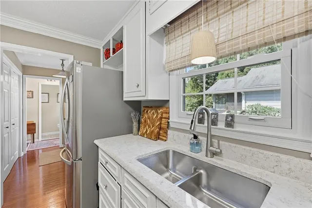 $679,000 | 153 Dunlap Landing Road, Gainesville, GA 30506