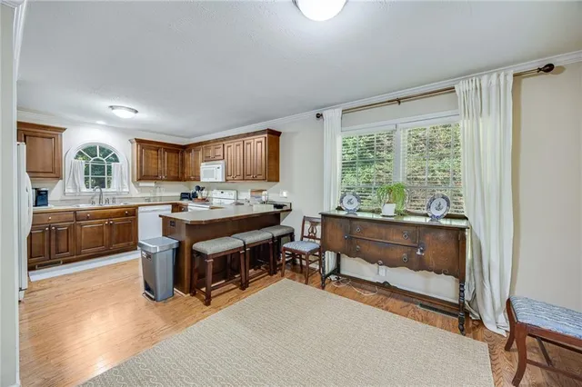 $679,000 | 153 Dunlap Landing Road, Gainesville, GA 30506