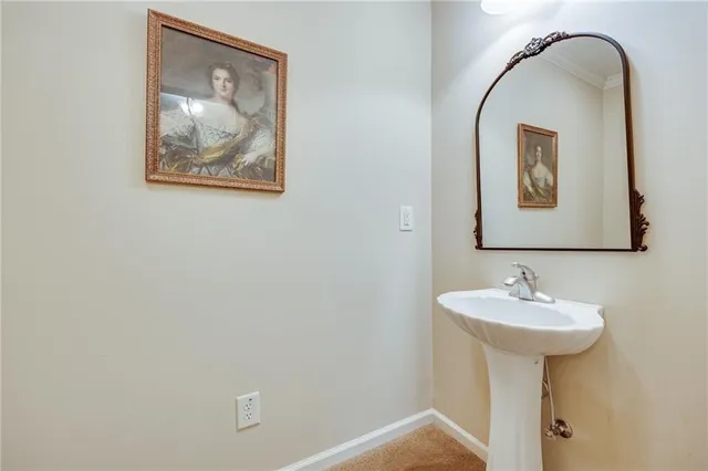 $679,000 | 153 Dunlap Landing Road, Gainesville, GA 30506