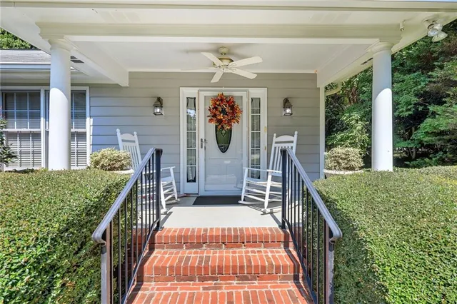 $679,000 | 153 Dunlap Landing Road, Gainesville, GA 30506