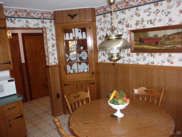 4492 Steuben Road Bethlehem, PA 18020 - Photo 3 of 41 Another view of the Hutch and there are lots of cl