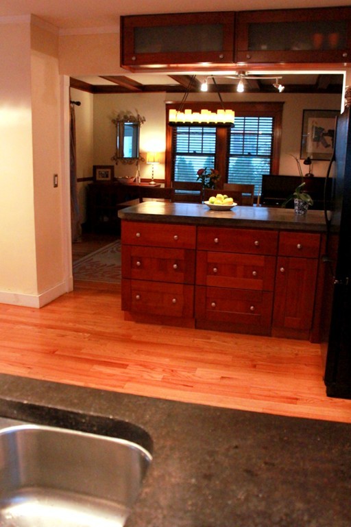 38 Maypole Road Quincy, MA 02169 - Photo 9 of 28 Gallery Image 9