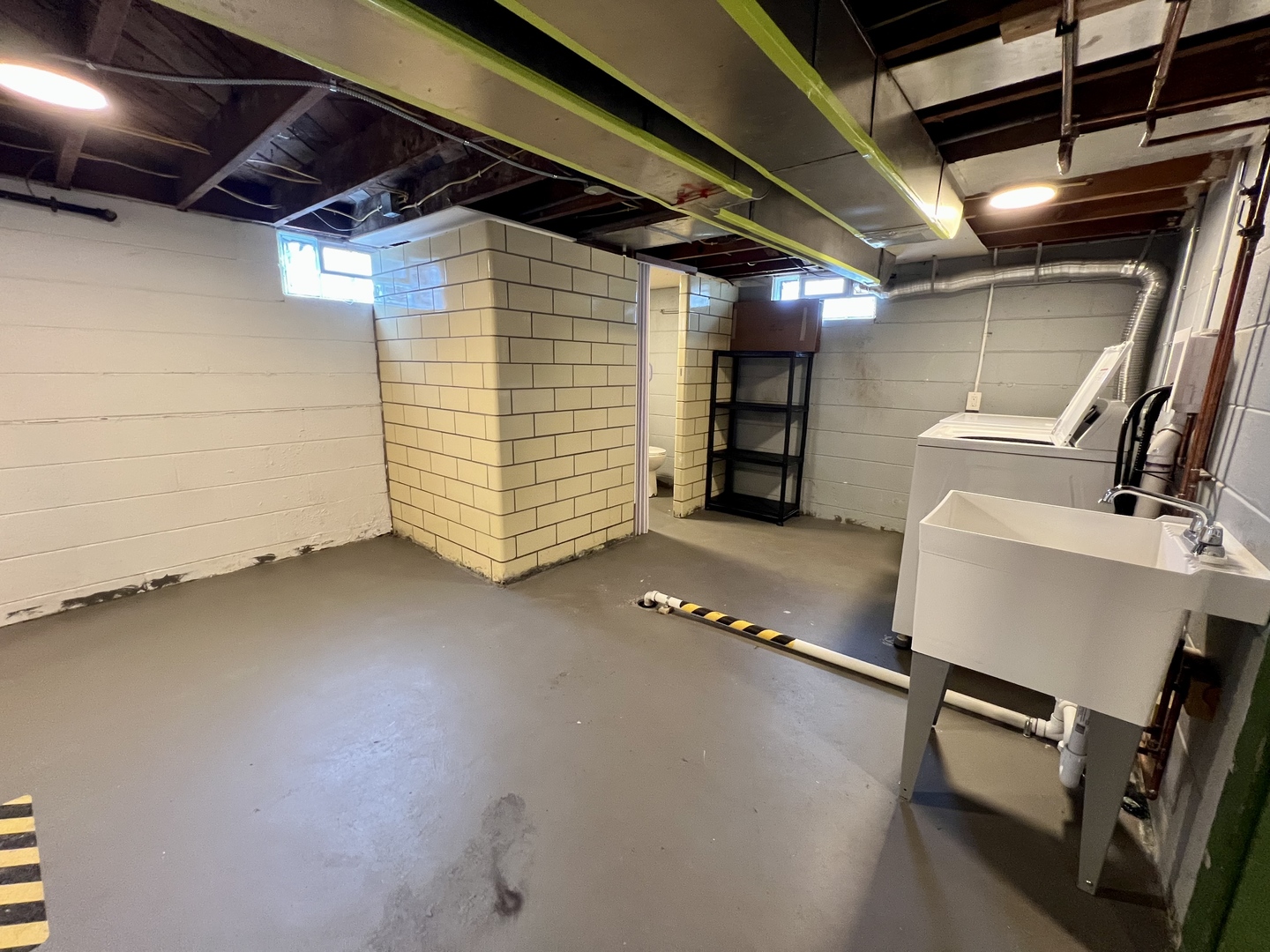 1528 Division Street Charleston, IL 61920 - Photo 40 of 45 a view of a room with gym equipment