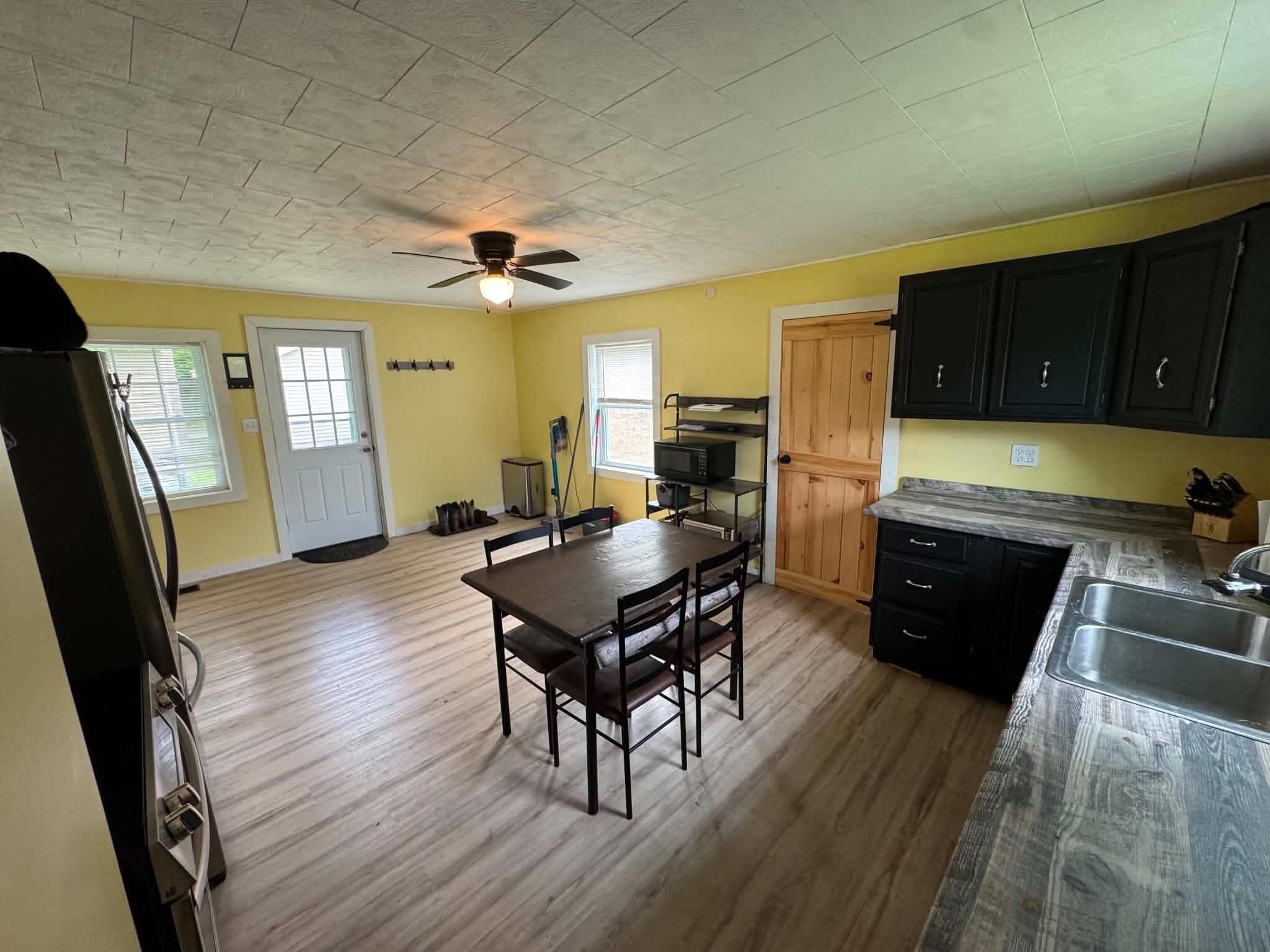 9 Perry Street Lincoln, ME 04457 - Photo 9 of 25