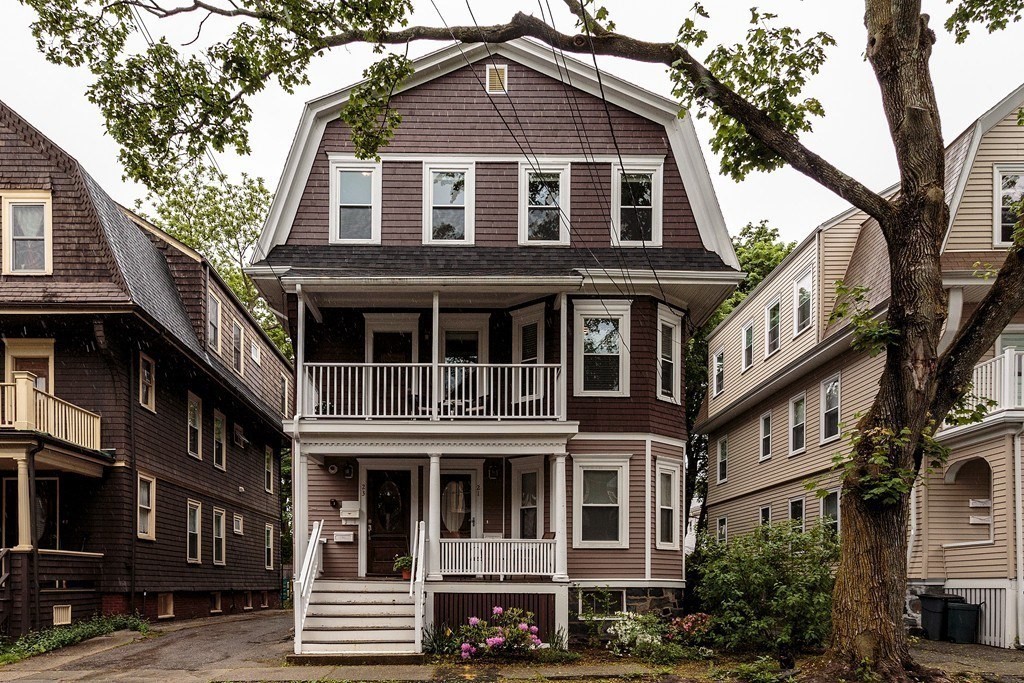 21-23 Marion Road, Unit 2 Belmont, MA 02478 - Photo 2 of 26