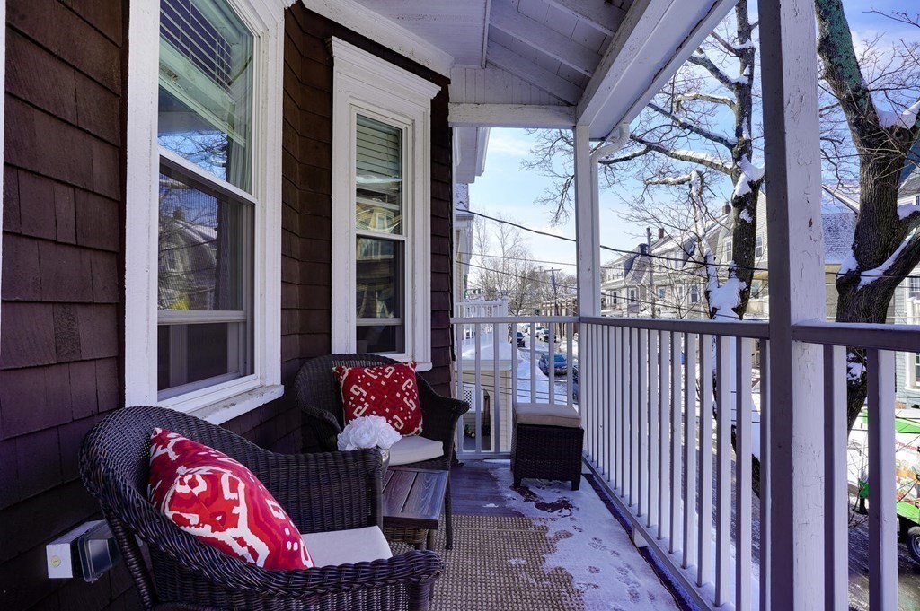 21-23 Marion Road, Unit 2 Belmont, MA 02478 - Photo 3 of 26