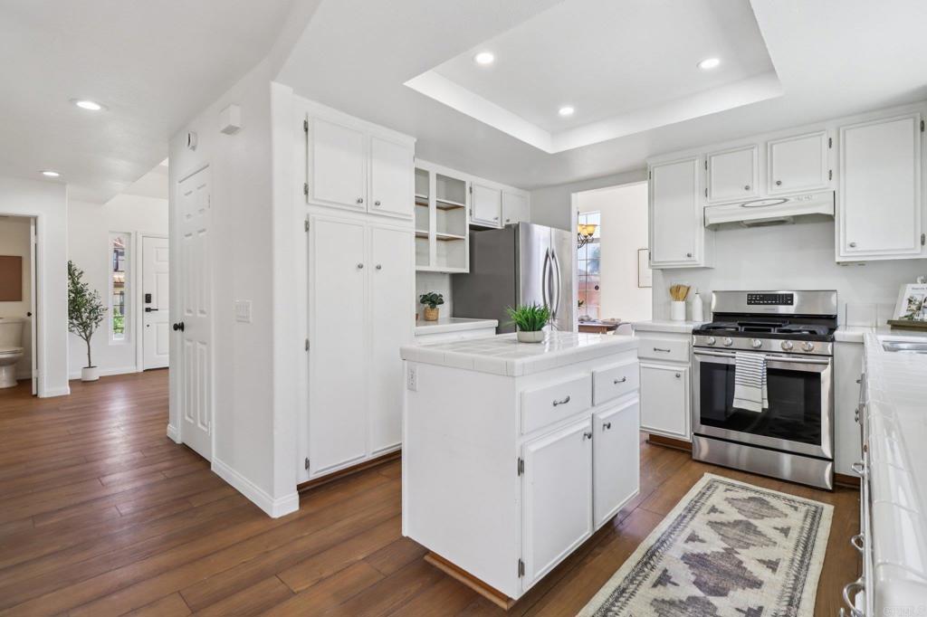 4243 Via Clemente Oceanside, CA 92057 - Photo 11 of 43