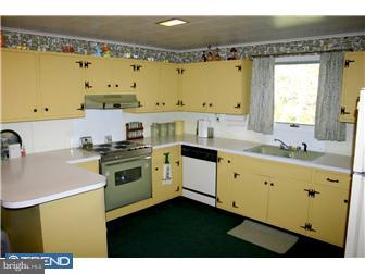 430 Evans Road Pottstown, PA 19464 - Photo 7 of 12 Kitchen