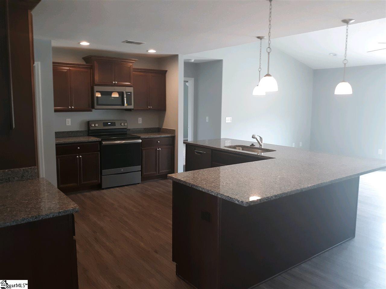 112 Sleepy River Road Simpsonville, SC 29681 - Photo 3 of 5 Gallery Image 3