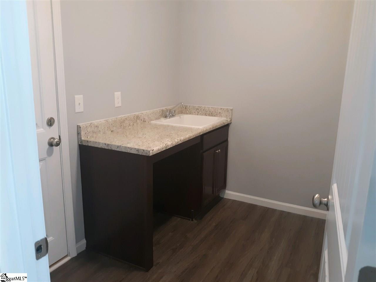 112 Sleepy River Road Simpsonville, SC 29681 - Photo 5 of 5 Gallery Image 5