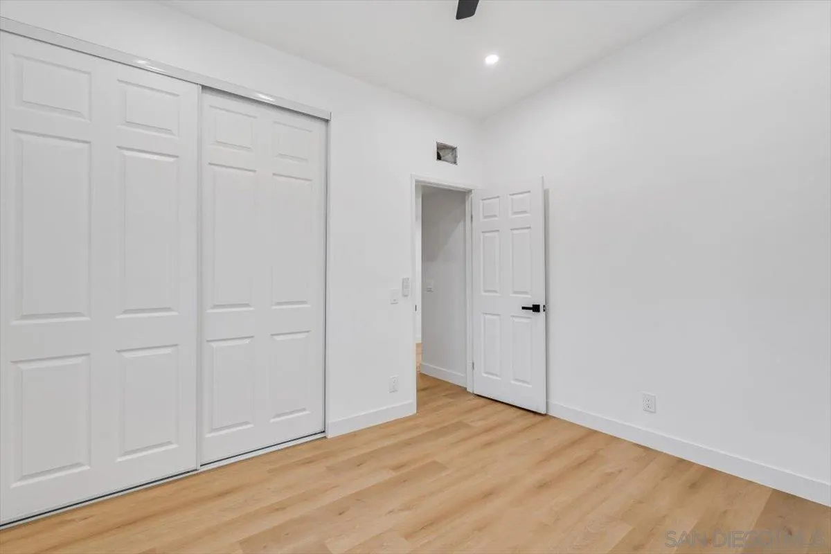 13259 Saddle Ridge Road Lakeside, CA 92040 - Photo 41 of 57 a view of an empty room