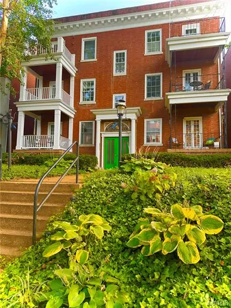 $279,000 | 4530 McPherson Avenue, Unit 2E, St. Louis, MO 63108