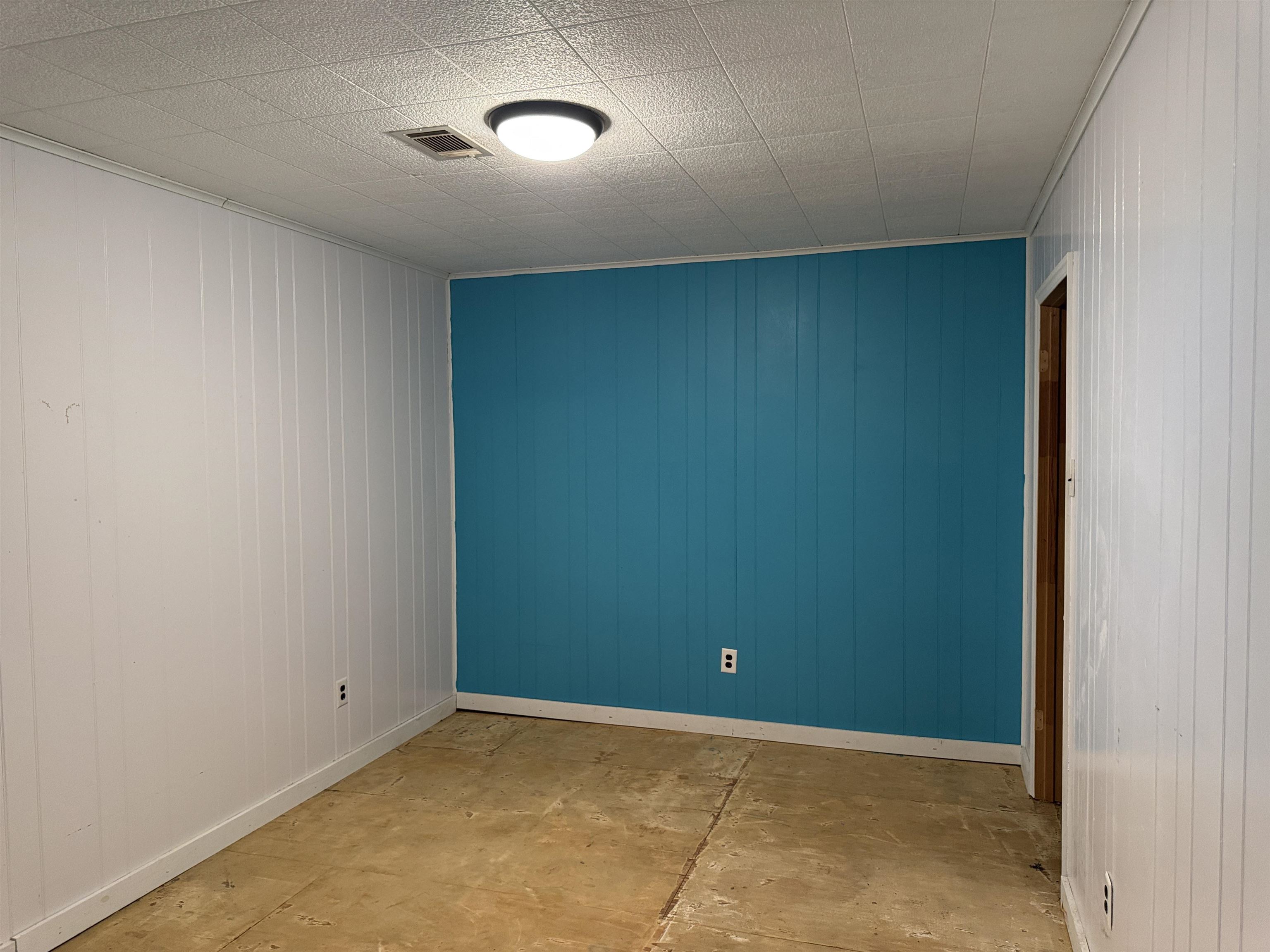 1020 South Williford Road Kountze, TX 77625 - Photo 9 of 20