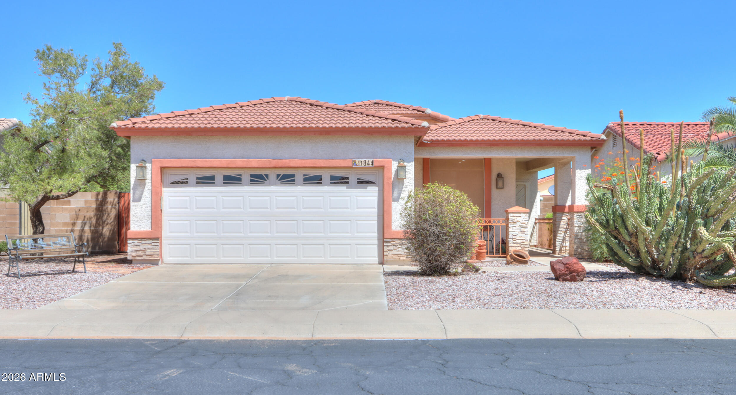 1844 East Sycamore Road Casa Grande, AZ 85122 - Photo 1 of 40 01