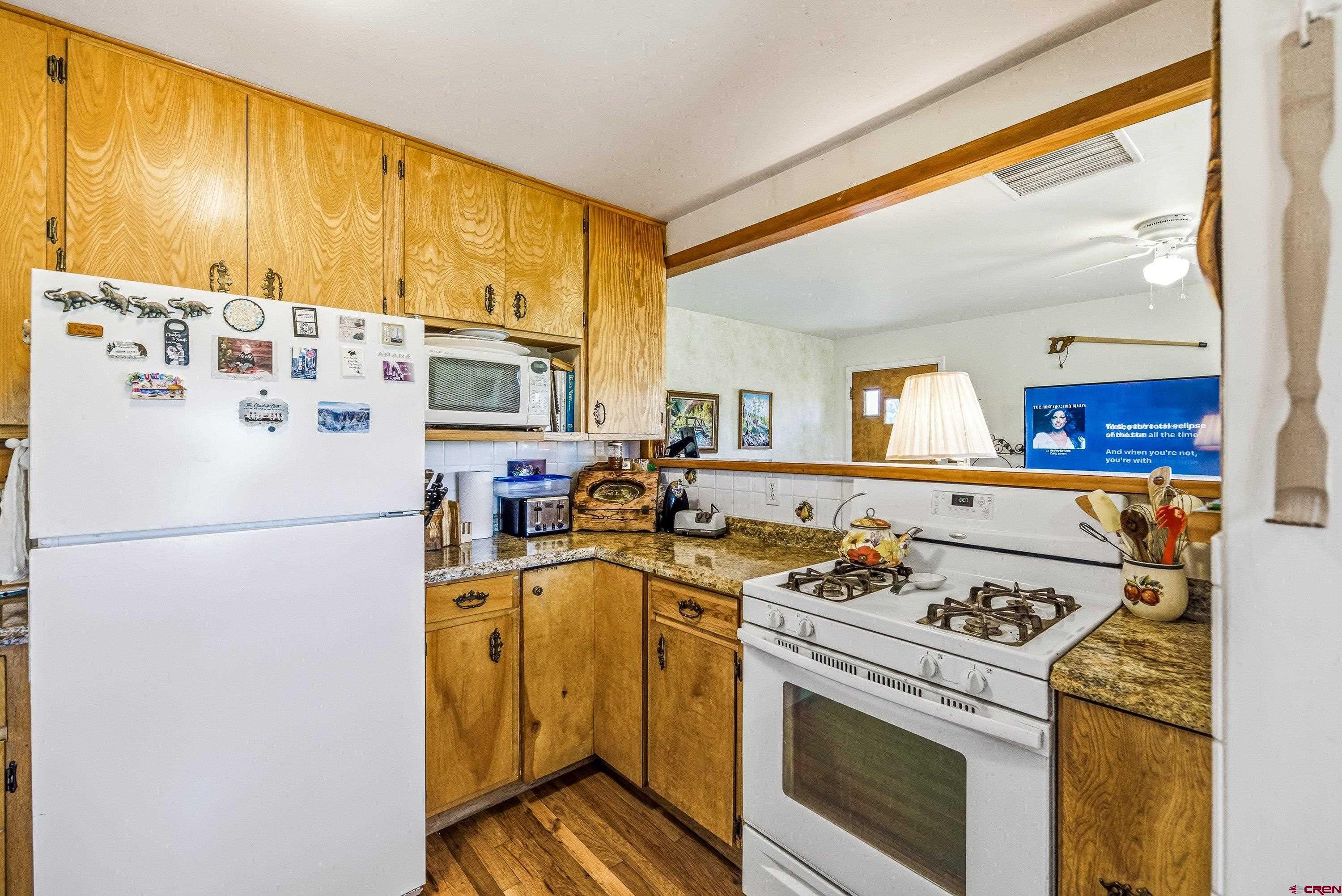 21066 Kaiser Road Austin, CO 81410 - Photo 9 of 42