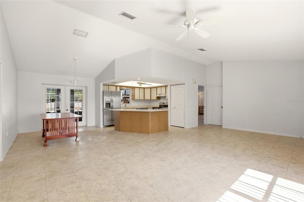 4201 Loquat Road Sebring, FL 33875 - Photo 7 of 39