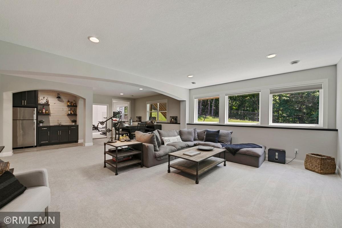 9265 Eagle Ridge Road Chanhassen, MN 55317 - Photo 11 of 24 Gallery Image 11