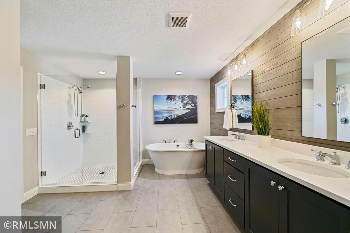 9265 Eagle Ridge Road Chanhassen, MN 55317 - Photo 17 of 24 Gallery Image 17