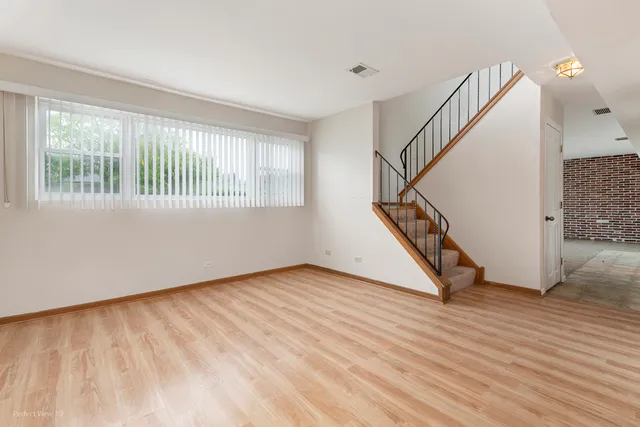 $389,900 | 16610 76th Avenue, Tinley Park, IL 60477