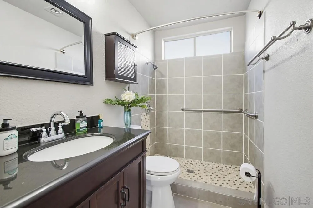 12741 Laurel Street, Unit 34 Lakeside, CA 92040 - Photo 17 of 37