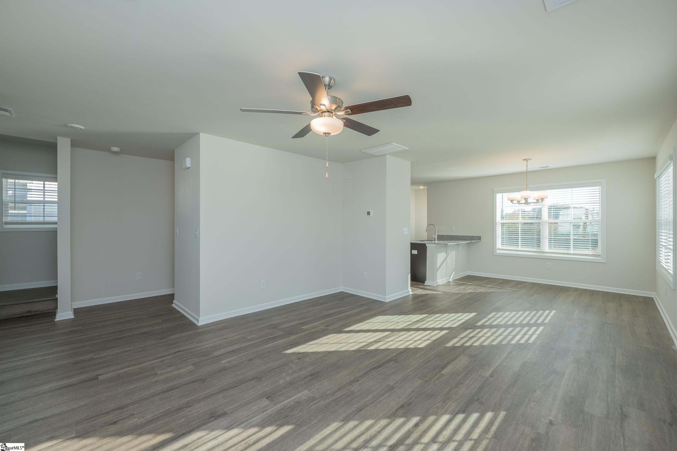 11 Thorndike Way Greenville, SC 29617 - Photo 6 of 30