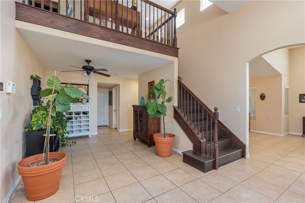 1535 West Persimmon Avenue Rialto, CA 92377 - Photo 6 of 23