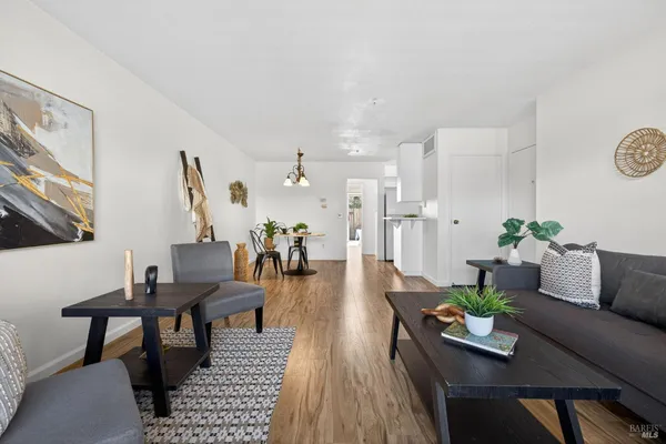 $287,000 | 300 Stony Point Road, Unit 139, Santa Rosa, CA 95401