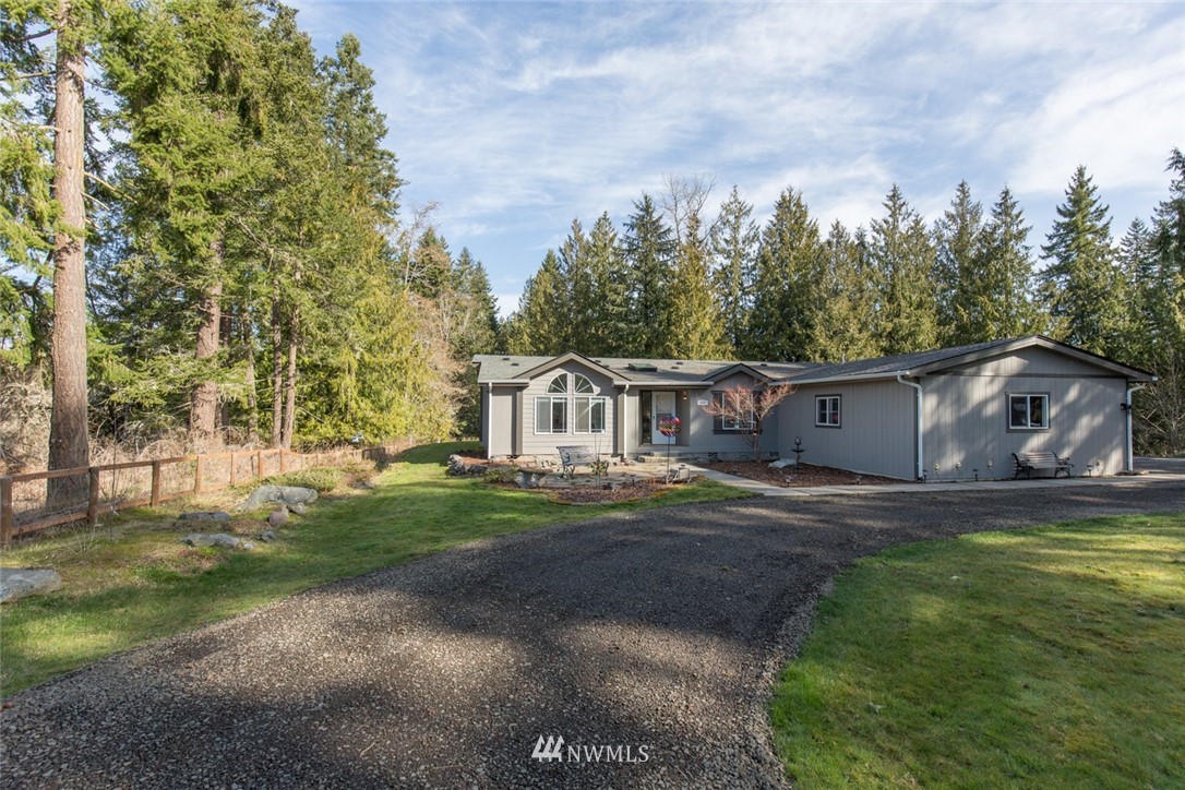 121 Gellor Road Port Angeles, WA 98362 - Photo 2 of 40 Gallery Image 2