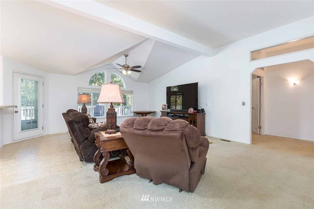 121 Gellor Road Port Angeles, WA 98362 - Photo 18 of 40 Gallery Image 18