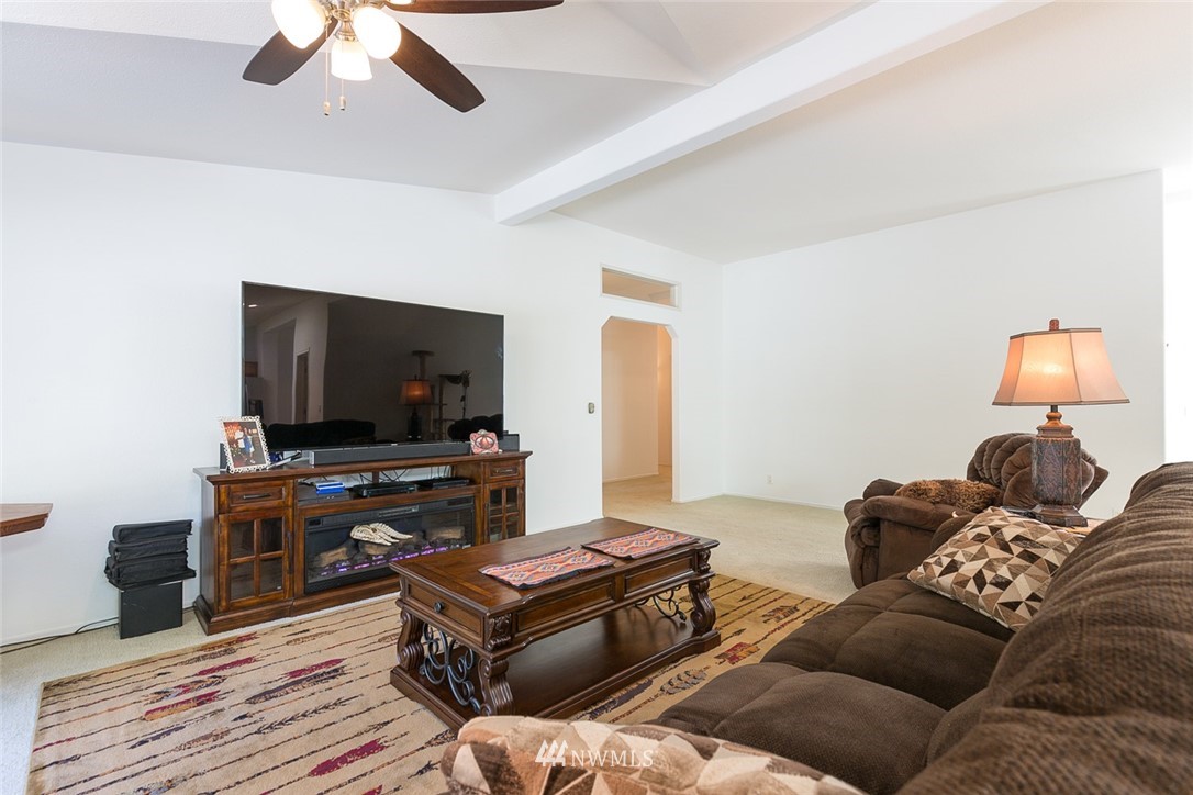 121 Gellor Road Port Angeles, WA 98362 - Photo 20 of 40 Gallery Image 20