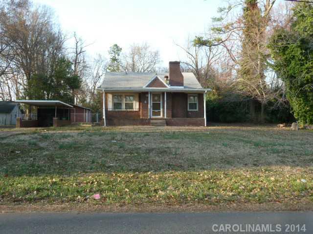 3810 Plainview Road Charlotte, NC 28208 - Photo 1 of 15