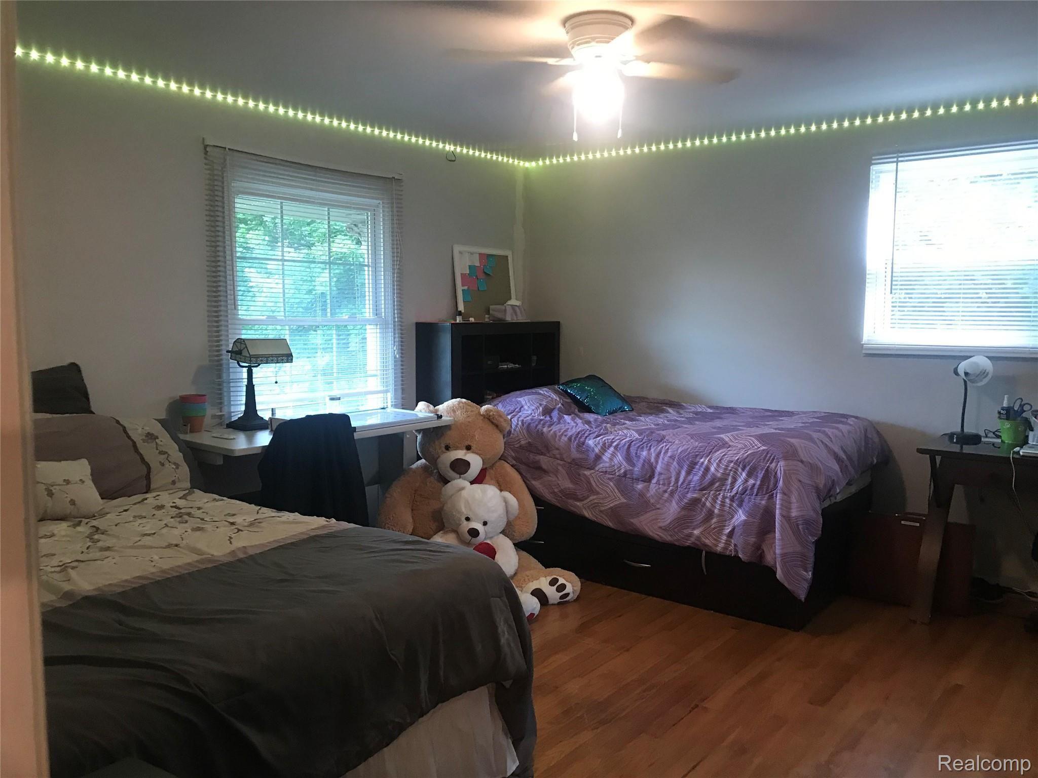 48700 West 10 Mile Road Novi, MI 48374 - Photo 19 of 33 IMG-2520.jpg