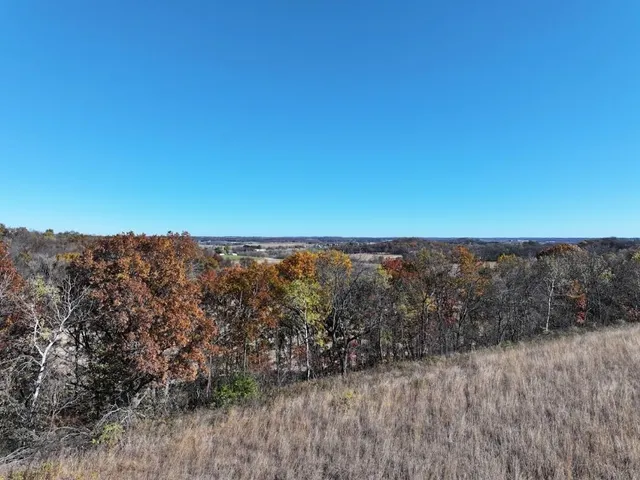 $390,000 | 11.5 M/l Acres Primrose Centre, Belleville, WI 53508