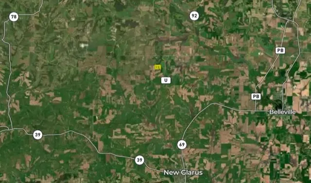 $390,000 | 11.5 M/l Acres Primrose Centre, Belleville, WI 53508