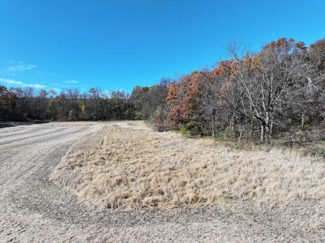 $390,000 | 11.5 M/l Acres Primrose Centre, Belleville, WI 53508