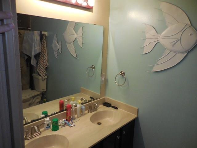 2020 Colonial Road, Unit 5 Fort Pierce, FL 34950 - Photo 7 of 12 Gallery Image 7